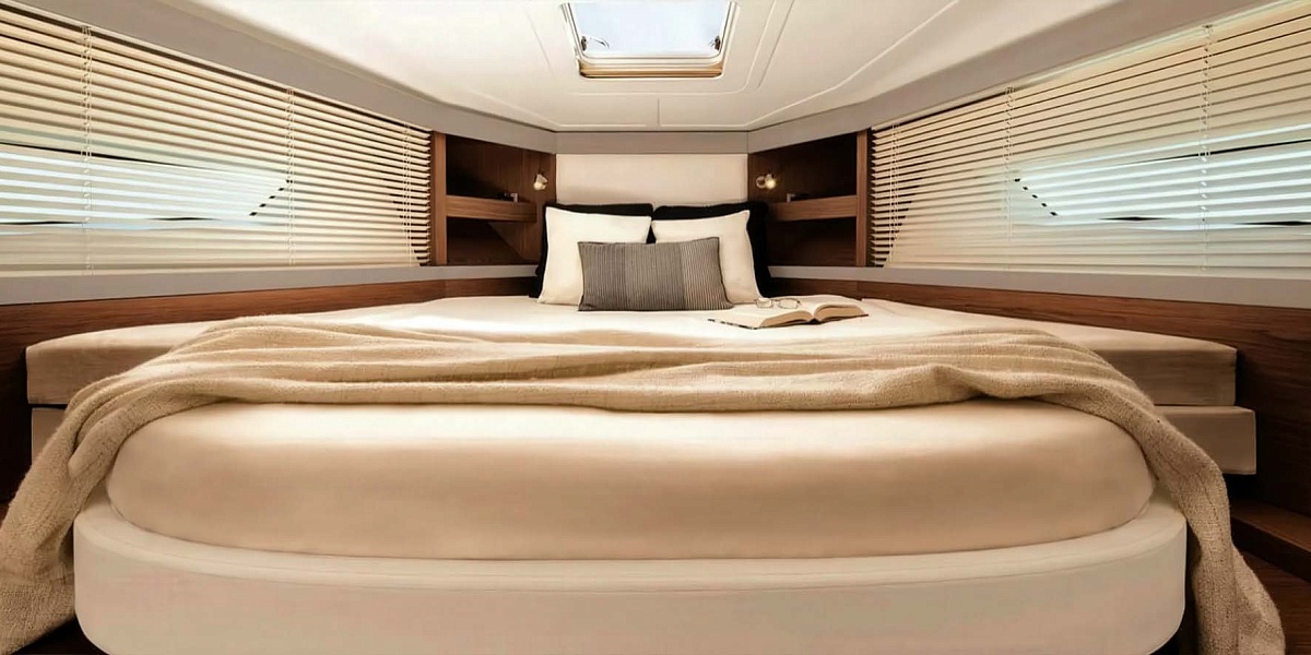 Аренда яхты Beneteau Gran Turismo 40 на Мальдивах